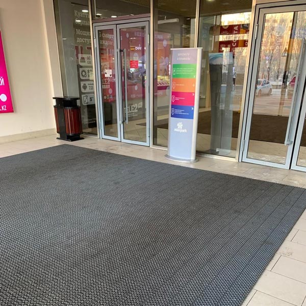 купить покрытие Антикаблук 15 мм, черный