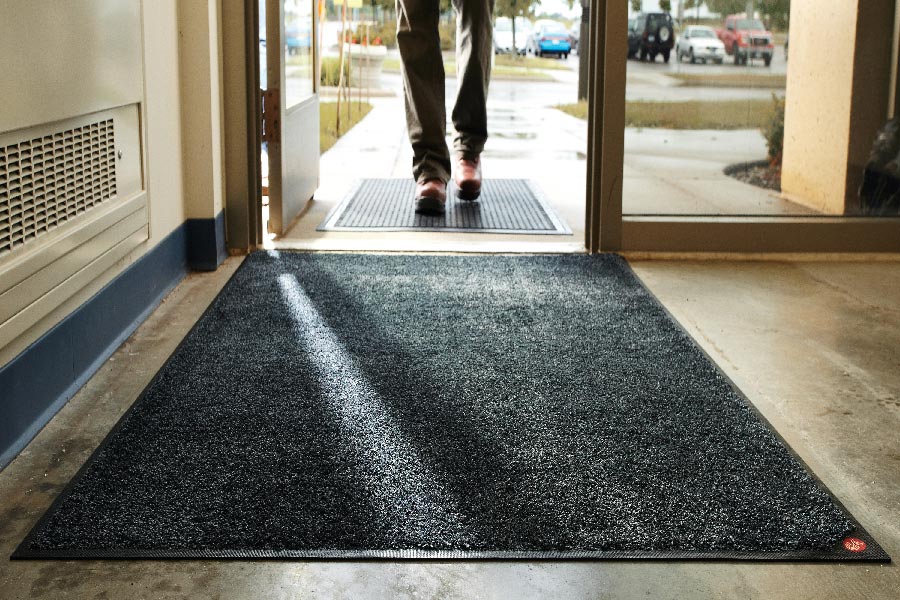 грязезащитное покрытие осень