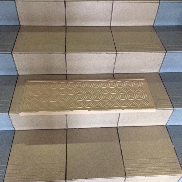 купить проступь резиновая Елочка